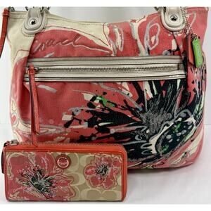 COACH Purse Poppy 190129 Floral Canvas Tote White Pink Red Bag EUC + FREE Wallet